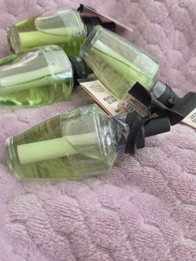 Bath & Body Works Neopolitian Ice Cream  Wallflower